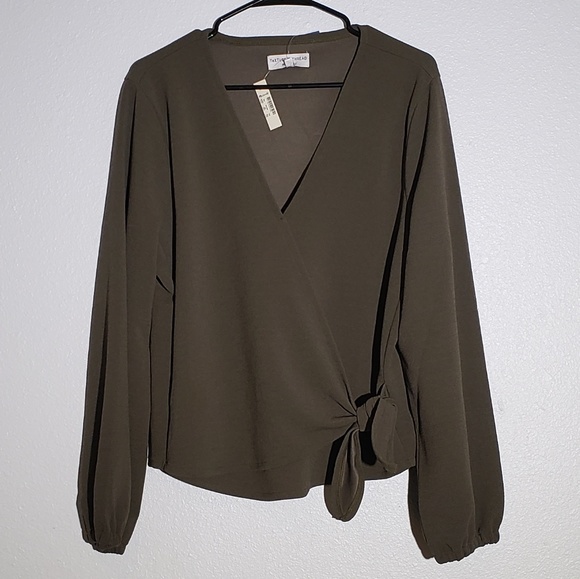 NWT Madewell Texture & Thread Crepe Wrap Top - Picture 2 of 8